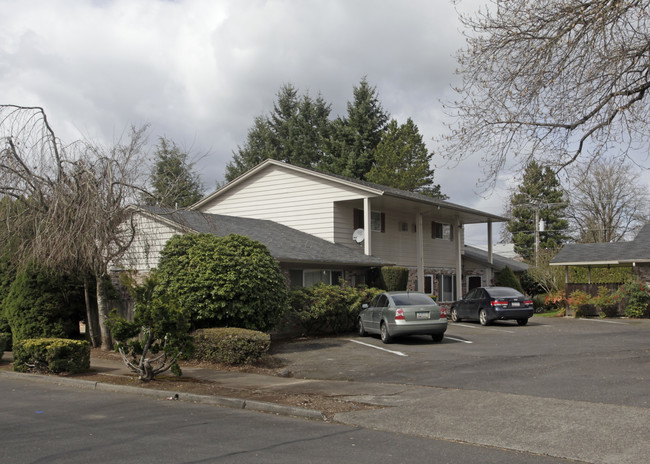 Maywood Terrace in Forest Grove, OR - Building Photo - Building Photo