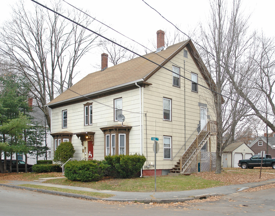 34 Seavey St in Westbrook, ME - Building Photo