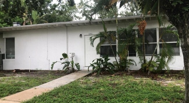 property at 535 Monterey Blvd NE