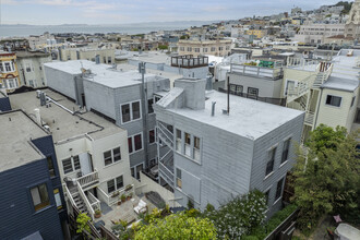 825-829 Filbert St in San Francisco, CA - Building Photo - Building Photo