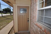 1501 9th St in Bridgeport, TX - Foto de edificio - Building Photo