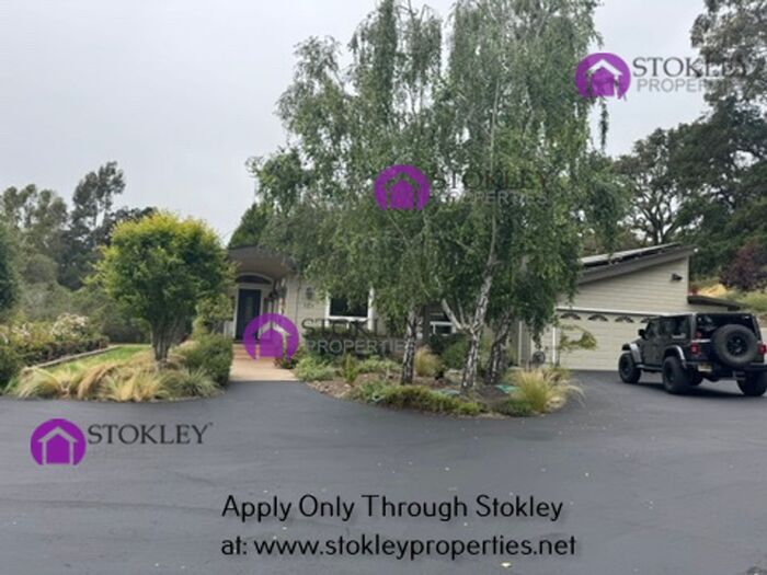 121 Monte Sereno in Watsonville, CA - Building Photo