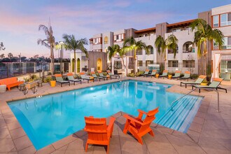 The Seaton Apartments in San Diego, CA - Building Photo - Building Photo