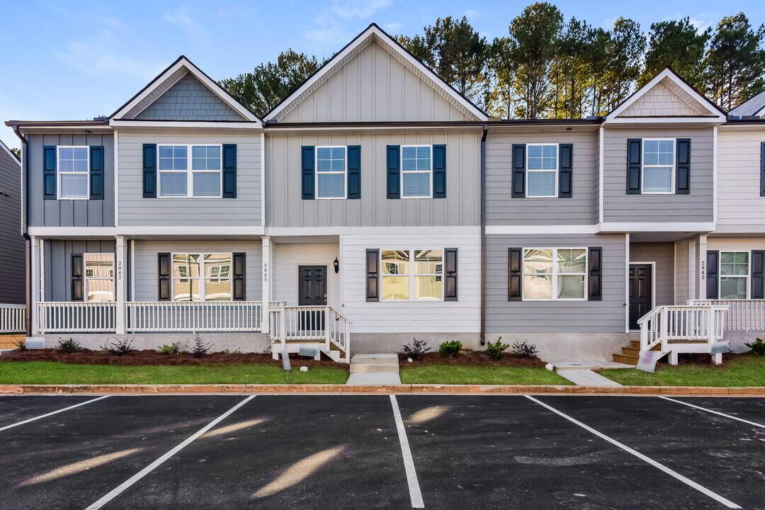 2845 Saratoga Lake View in Decatur, GA - Building Photo