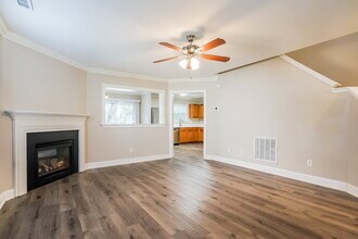5001 Satinwood Dr in Clayton, NC - Building Photo - Building Photo