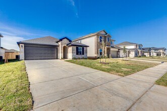 3826 Matias River Ct in Fulshear, TX - Building Photo - Building Photo