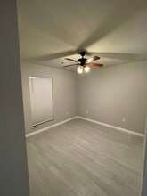 3313 Pine St in Galveston, TX - Foto de edificio - Building Photo