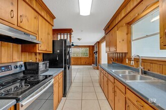 6425 Village Point Dr in Daphne, AL - Foto de edificio - Building Photo