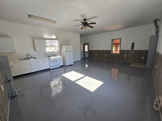 8920 W 30 Rd in Harrietta, MI - Building Photo - Building Photo