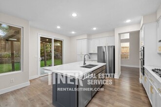 3205 Corniche Ln in Roseville, CA - Building Photo - Building Photo