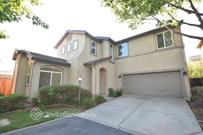 16 Shadmoor Pl