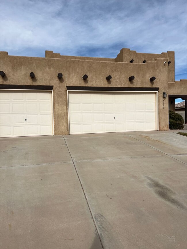 4969 Dream Dancer Dr NE in Rio Rancho, NM - Building Photo - Building Photo