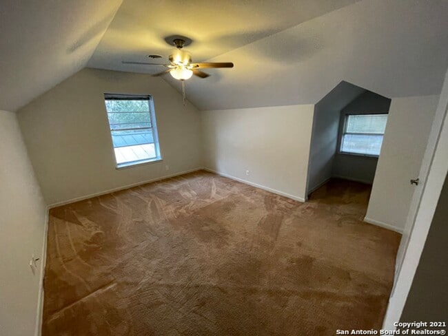 427 Indigo St in San Antonio, TX - Building Photo - Building Photo