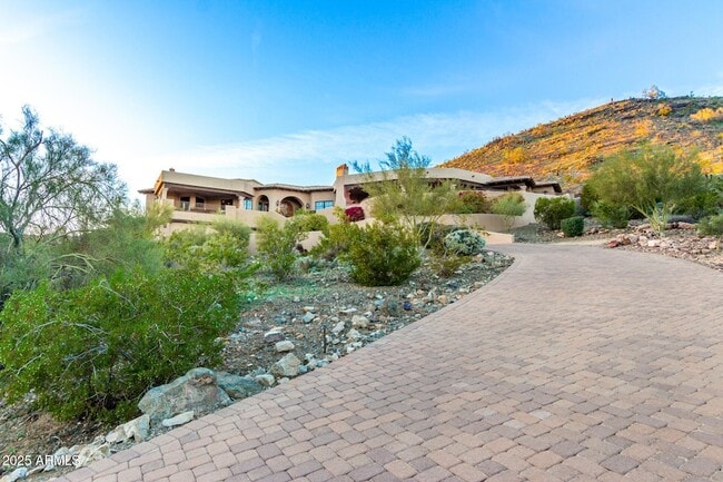 property at 1930 E Desert Willow Dr