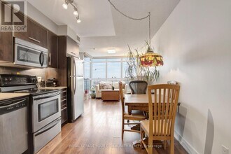 1048 Broadview Ave in Toronto, ON - Building Photo - Building Photo