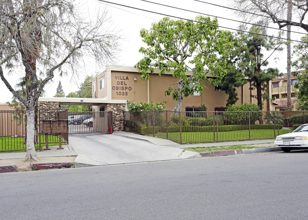 Villa del Obispo in Santa Ana, CA - Building Photo