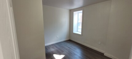 500 Larimer Ave, Unit Unit 1 in Turtle Creek, PA - Building Photo - Building Photo