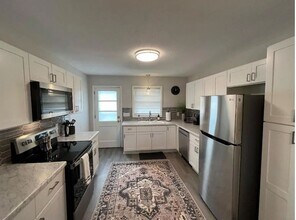 306 S Marble St in West Columbia, SC - Building Photo - Building Photo