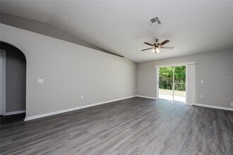 2406 Askey Ct in Kissimmee, FL - Foto de edificio - Building Photo
