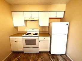 5420 SE 30th Pl, Unit Unit A in Ocala, FL - Building Photo