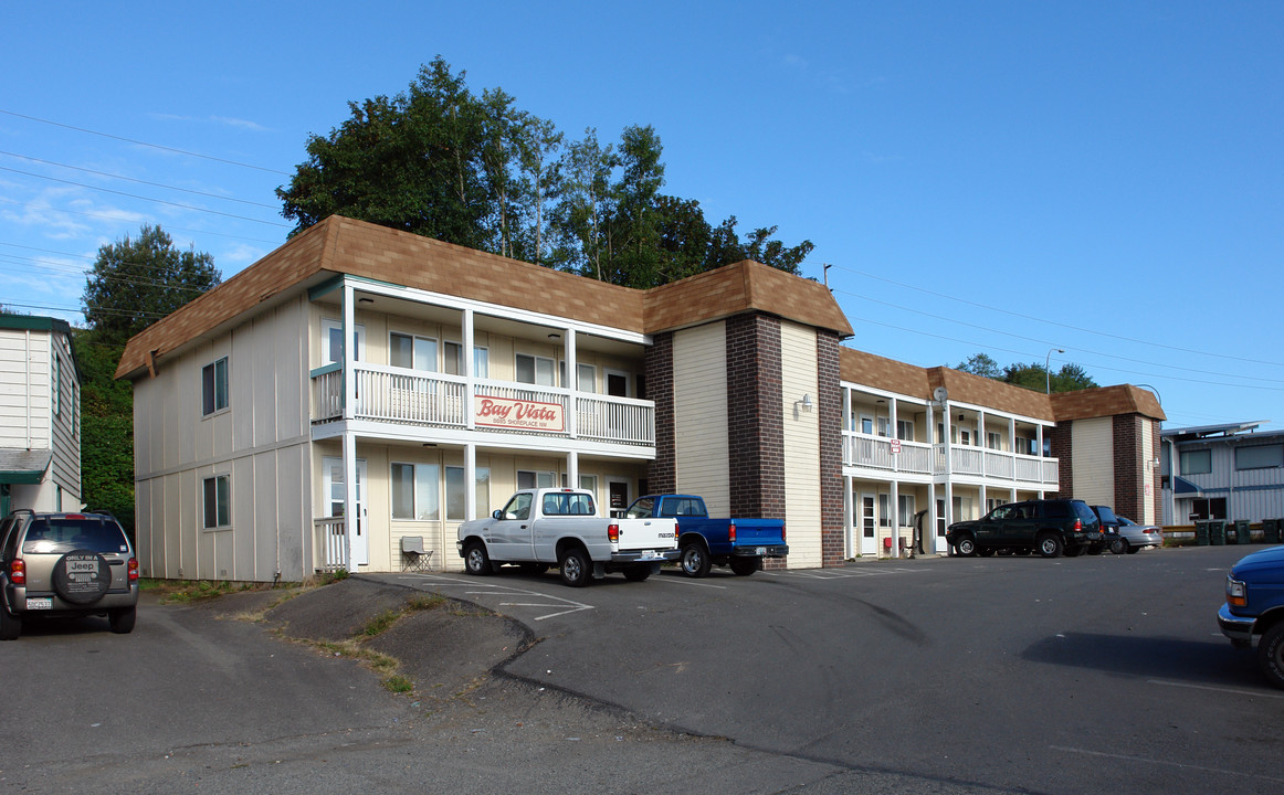 Bay Vista in Silverdale, WA - Building Photo