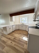 10218 Snow Iris Way in Sandy, UT - Building Photo - Building Photo