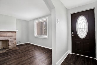 527 Ottillia St in Pittsburgh, PA - Building Photo - Building Photo