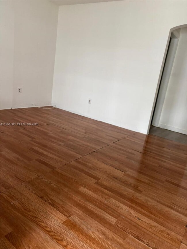 1815 NW 53rd St in Miami, FL - Building Photo - Building Photo