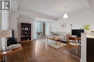 100 Champagne Ave S in Ottawa, ON - Building Photo - Building Photo