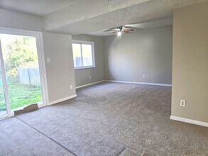 94 Balsam Rd in Jacksonville, NC - Building Photo - Building Photo