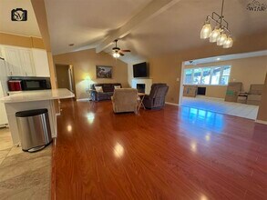 1007 Arthur St in Burkburnett, TX - Building Photo - Building Photo