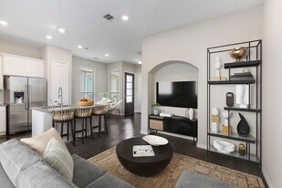 5021 Lehman Oaks Dr in Houston, TX - Building Photo