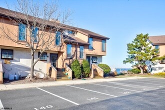 12 Genoa Ct in Ocean City, NJ - Building Photo - Building Photo