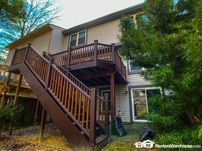 13 Tivoli Lake Ct in Silver Spring, MD - Building Photo - Building Photo