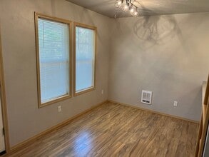 1545 Lincoln St in Eugene, OR - Building Photo - Building Photo
