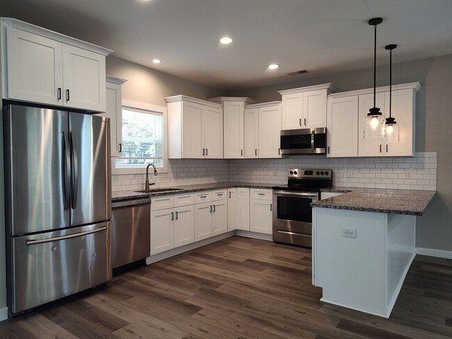 4525 Lindsay Ln in Matthews, NC - Building Photo - Building Photo