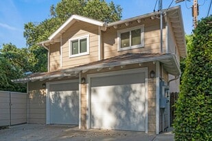 21303 Ibanez Ave in Los Angeles, CA - Building Photo