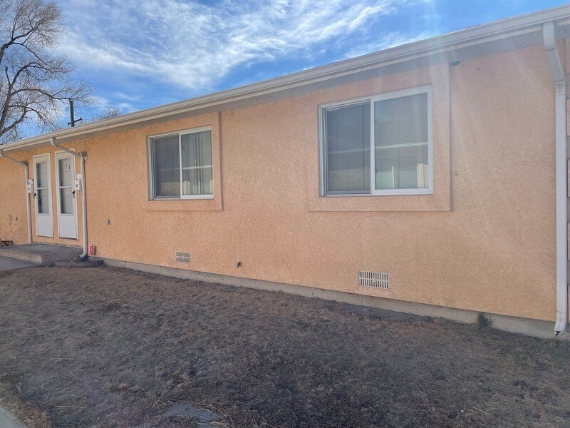 2722 Poplar St Photo