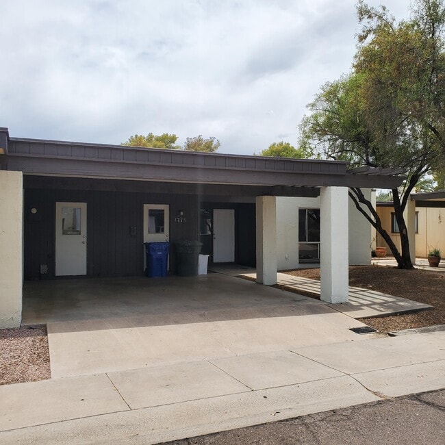 property at 1719 E Gaylon Dr