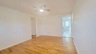 592 Beverly Rd in Teaneck, NJ - Building Photo