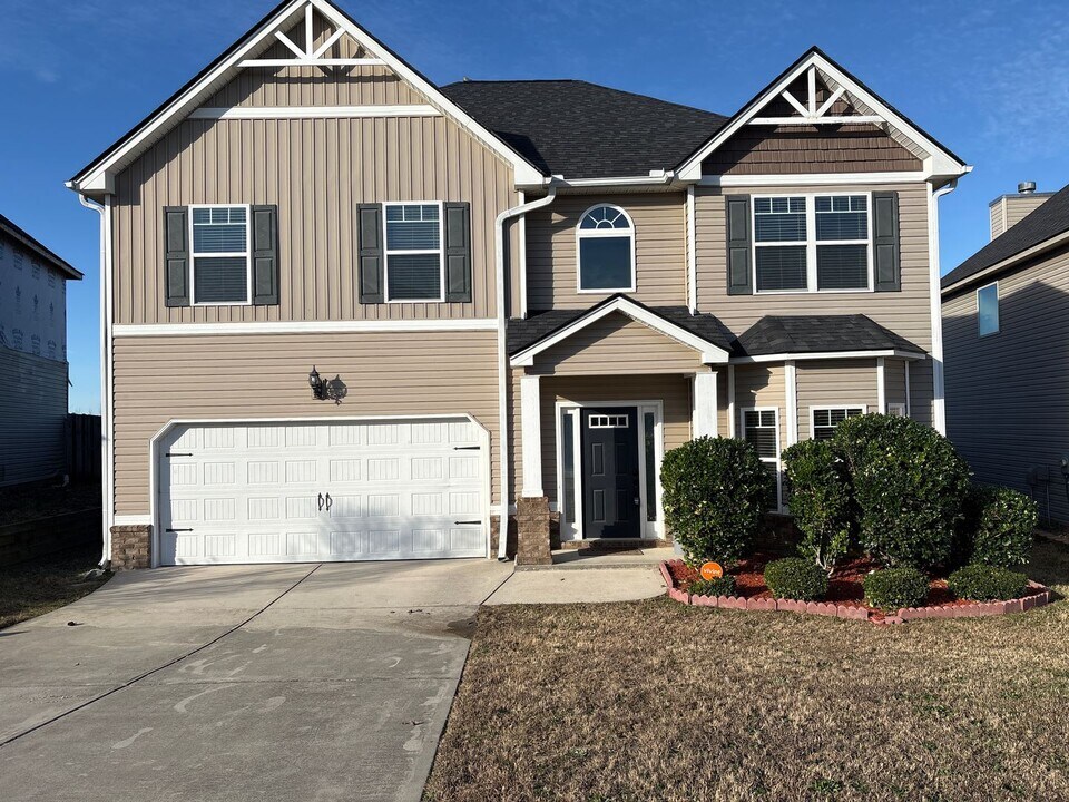 4464 Grove Landing Dr in Grovetown, GA - Building Photo