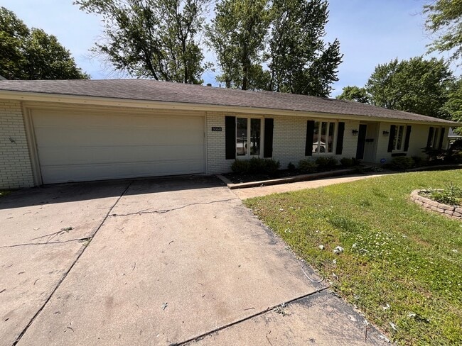 property at 3060 E Covington St