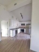 1278 Jade Pl in Clearwater, FL - Building Photo - Building Photo