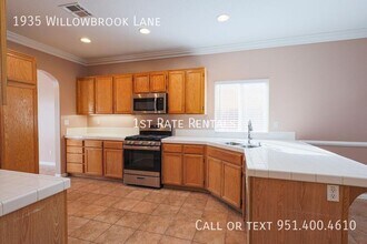 1935 Willowbrook Ln in Perris, CA - Building Photo - Building Photo