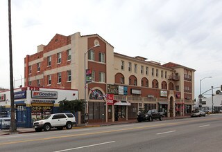 5220-5230 Hollywood Blvd in Los Angeles, CA - Building Photo - Building Photo