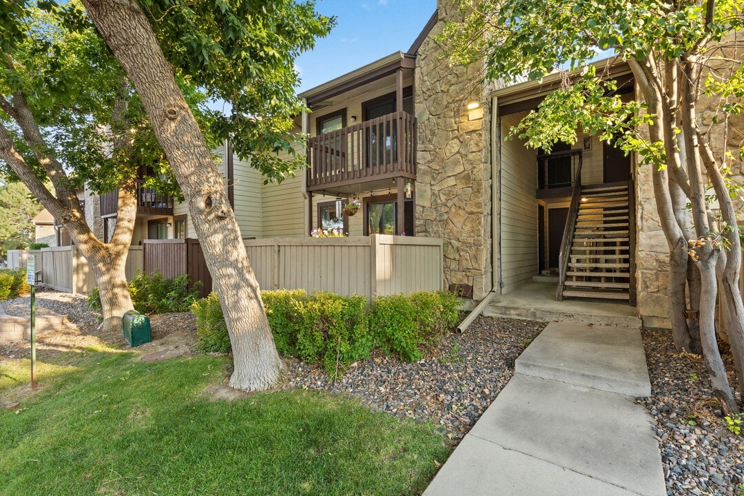 7770 W 87th Dr in Westminster, CO - Building Photo