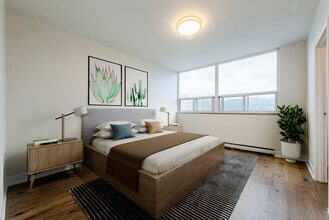 Concord Apartments in Hamilton, ON - Building Photo - Building Photo