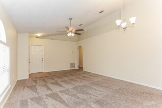 12744 Ashbrook Cir W in Jacksonville, FL - Building Photo - Building Photo