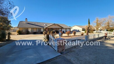 14664 Pamlico Rd in Apple Valley, CA - Building Photo - Building Photo