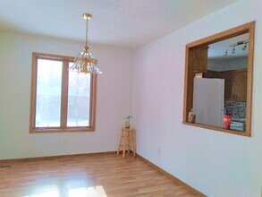 6830 Yuma Dr in Chanhassen, MN - Building Photo - Building Photo
